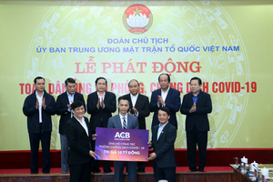 ACB ủng hộ 10 tỷ đồng hỗ trợ Chính phủ phòng chống dịch covid-19