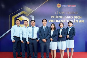 Vietbank và “cú đúp” trong ngày khai trương điểm giao dịch thứ 119 Phòng Giao dịch Vietbank Thuận An
