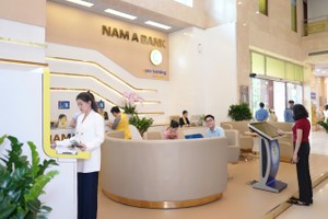 Không gian giao dịch hiện đại, ứng dụng công nghệ cao của Nam A Bank