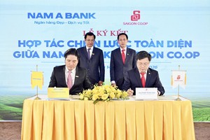 Đại diện Nam A Bank và Saigon Co.op ký kết thỏa thuận hợp tác chiến lược toàn diện