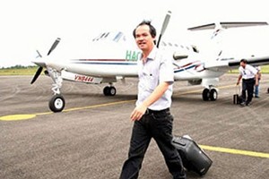 Bầu Đức chưa có ý định đổi máy bay riêng