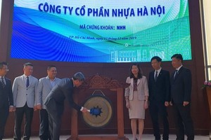 Nhựa Hà Nội (NHH) niêm yết ở HOSE để huy động vốn