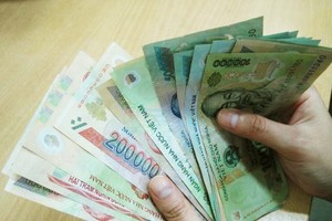 Từ ngày 01/5/2016, mức lương cơ sở từ sẽ được điều chỉnh tăng khoảng 5% so với hiện tại