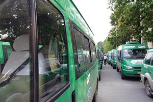 Mai Linh dự định thay thế taxi truyền thống bằng xe ô tô chạy điện của hãng Renault. Ảnh: Đ.T