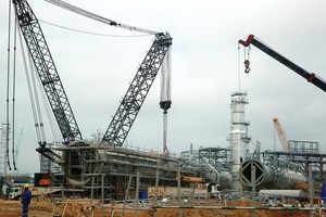 Dự án lọc hóa dầu Nghi Sơn đã có đóng góp lớn trong kỷ lục giải ngân vốn FDI trong năm 2015. Ảnh: Đức Thanh