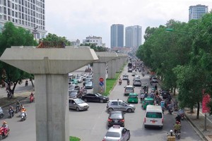 Dường sắt Cát Linh - Hà Đông chậm tiến độ do tổng thầu Trung Quốc nợ tiền nhà thầu phụ