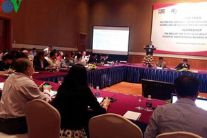 Hội thảo về vai trò của nhà nước trong nền kinh tế thị trường diễn ra tại Hà Nội, sáng 12/4.