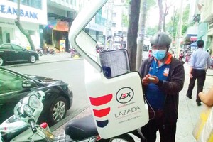 Ở góc độ cạnh tranh, Alibaba nắm cổ phần chi phối Lazada Group là tín hiệu tốt cho thị trường và người tiêu dùng. Ảnh: Lê Toàn