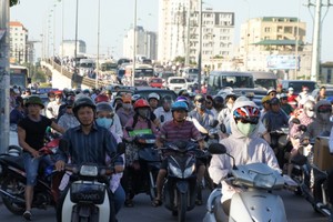 Bỏ thu phí đường bộ với xe mô tô từ ngày 5/6