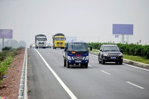 Một số dự án BOT giao thông đề nghị thu và tăng thu phí