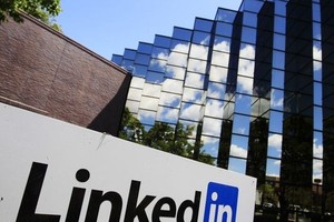 Microsoft chi 26,2 tỷ USD để mua LinkedIn.