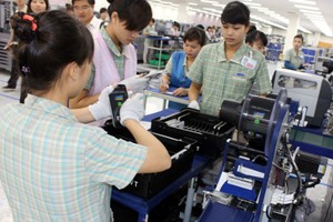 Rất ít doanh nghiệp Việt Nam đủ điều kiện tham gia vào chuỗi sản xuất của tập đoàn đa quốc gia. Ảnh: Báo Thái Nguyên