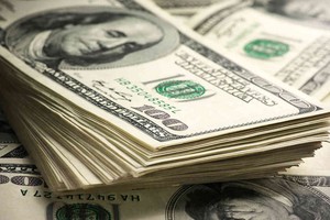 Sáng ngày 20/7, tỷ giá trung tâm tăng, vàng trong nước hồi nhẹ