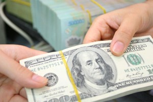 Sáng ngày 26/7, tỷ giá trung tâm và giá vàng cùng tăng nhẹ