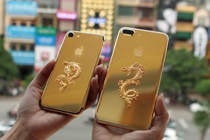Bộ đôi iPhone 7 rồng vàng giá gần trăm triệu đồng