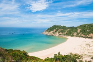 Non xanh nước biếc Mũi Đại Lãnh