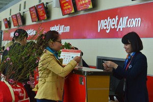 Vietjet vận chuyển Mai, Đào dịp tết Đinh Dậu 2017
