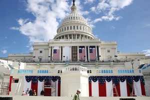 Các khâu chuẩn bị cho lễ nhậm chức của Trump đang hoàn tất. Ảnh: WP