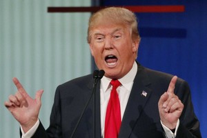 Trump dọa trả đũa vì người Đức ít mua xe Mỹ