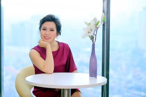  Kinh nghiệm có được ở một tổ chức quốc tế và một doanh nghiệp BĐS lớn đã hun đúc cho CEO Phạm Thị Vân Hà một tinh thần làm việc chuyên nghiệp.