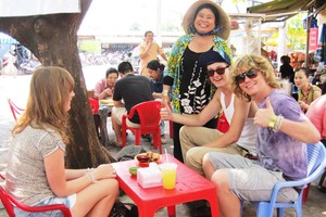 Khách Tây chỉ ra 7 lý do nên đến Sài Gòn trước Hà Nội