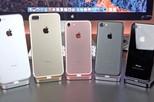 Thị trường iPhone ở Việt Nam đang hỗn loạn