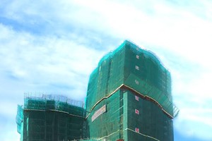 Dự án đã cất nóc vào ngày 14/4 và chủ đầu tư cam kết bàn giao vào quý IV/2017