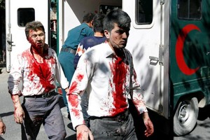 Đánh bom xe gần đại sứ quán Đức ở Afghanistan, 80 người chết