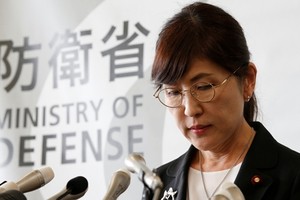 Bộ trưởng Quốc phòng Nhật Bản Tomomi Inada thông báo từ chức ngày 28/7. Ảnh: Reuters.
