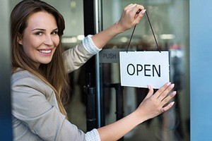 Bán lẻ truyền thống học cách tồn tại cùng thương mại điện tử