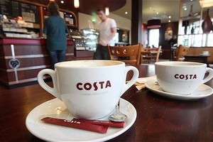 Coca-Cola chi 5,1 tỷ USD mua lại chuỗi cà phê Costa của Tập đoàn Whitbread Plc