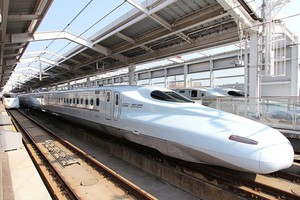 Tàu tốc độ cao được đề xuất sử dụng công nghệ giống Nhật Bản. Ảnh: CTV