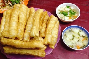 Quẩy nóng - món ăn ngày gió lạnh của người Hà Nội