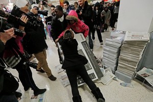 Black Friday - từ hỗn loạn đến vắng lặng