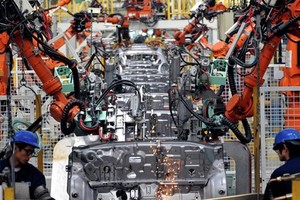 Các nhà chế tạo Mỹ đang đẩy nhanh nỗ lực di chuyển hoạt động ra khỏi Trung Quốc. Ảnh minh họa. (Nguồn: AP).