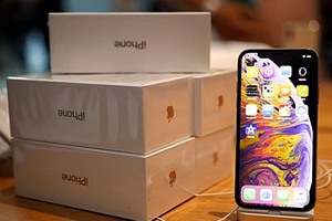 iPhone XS và XS Max có giá chính thức lần lượt 1.300 và 1.430 USD ở Trung Quốc.