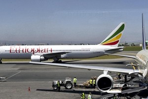 Một máy bay của hãng hàng không Ethiopian Airlines. Ảnh: AFP.