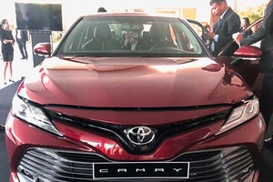 Toyota Camry 2019 tại một sự kiện nội bộ ở Việt Nam. Ảnh: Đạt Thành.