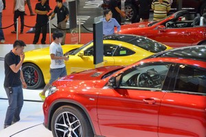 Xe nhỏ giá rẻ nhập khẩu ồ ạt về Việt Nam.