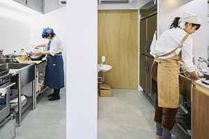 Một không gian bếp chia sẻ để nhà hàng ảo hoạt động tại Nhật Bản. Ảnh: Nikkei.