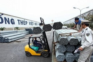 Ống thép Việt Đức VG PIPE (VGS): Ban lãnh đạo và người nhà đồng loạt mua lượng lớn cổ phiếu