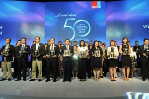 Các doanh nghiệp được vinh danh trong Top 50 Công ty kinh doanh hiệu quả nhất Việt Nam.