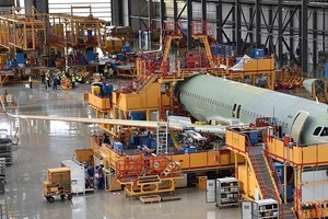 Một chiếc A320 được lắp ráp tại Thiên Tân, Trung Quốc. Ảnh: Xinhua.