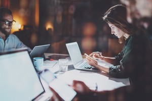 Thị trường tài chính 24h: Chứng khoán khó tăng khi các thông tin quý I dần qua