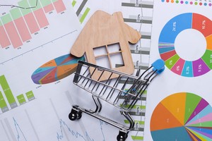 Top 10 cổ phiếu tăng/giảm mạnh nhất tuần: Nhóm bất động sản khởi sắc