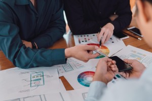 Khối ngoại ồ ạt xả hàng, bán ròng tới gần 1.350 tỷ đồng trong phiên rung lắc mạnh ngày 15/3