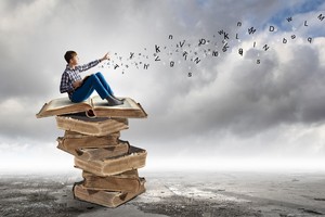 Top 10 cổ phiếu tăng/giảm mạnh nhất tuần: Nhiều cổ phiếu đã bay hơn 90% giá trị từ đỉnh