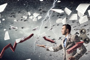 Top 10 cổ phiếu tăng/giảm mạnh nhất tuần: Nhà đầu tư ồ ạt xả cổ phiếu thép