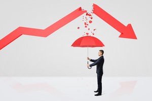 Đằng sau sự sụt giảm 