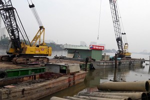 Thi công một gói thầu Dự án chống sạt lở bán đảo Thanh Đa.